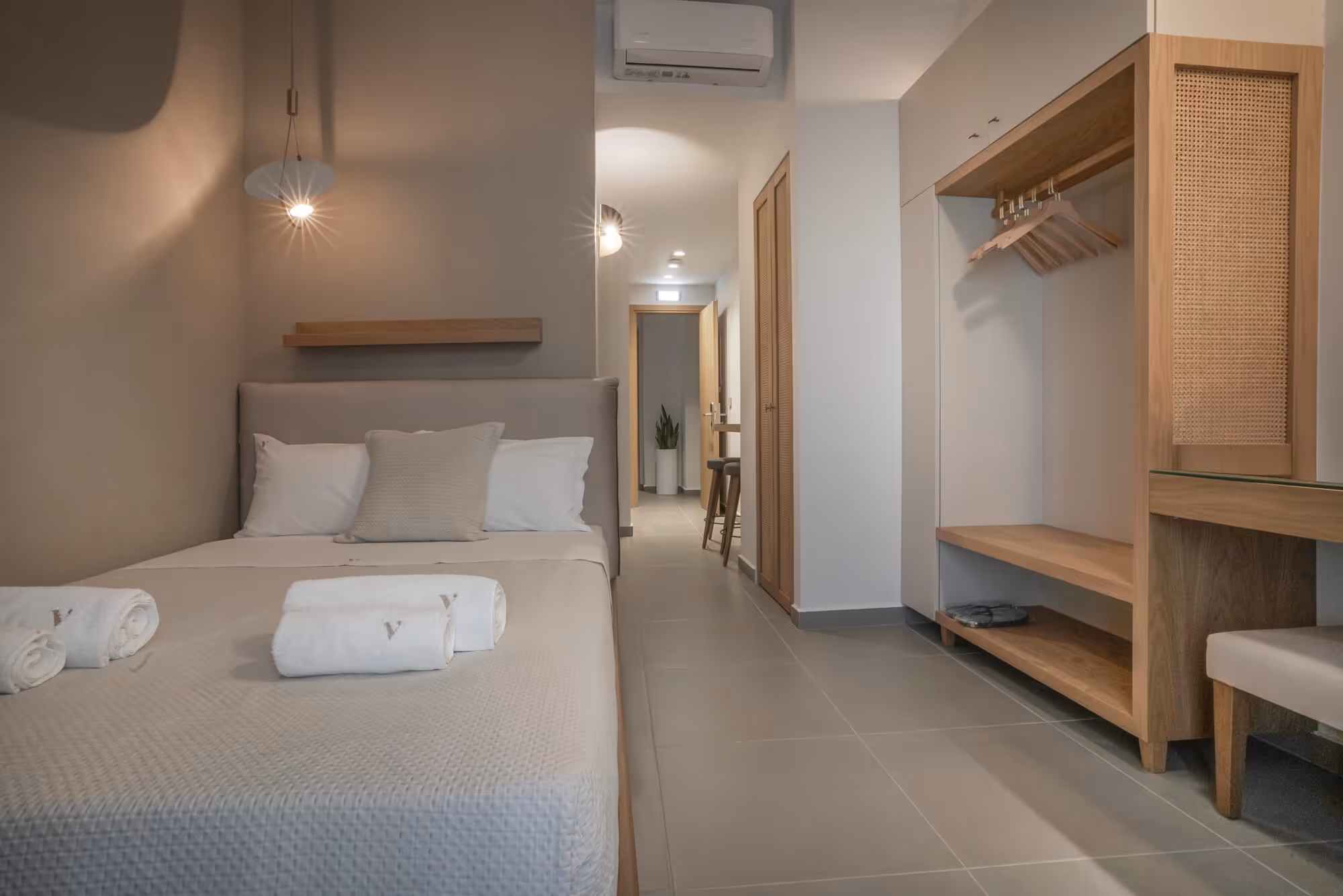 Apartment 4 Hermoupolis Syros