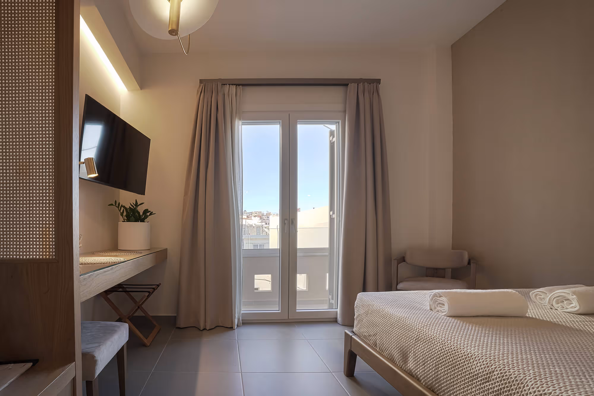 Apartment 4 Hermoupolis Syros